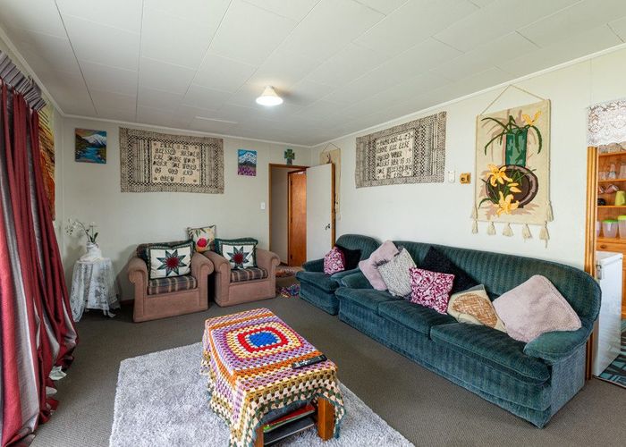  at 44 Dunbeath Court, Kew, Invercargill
