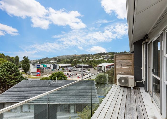  at 9/124 Redwood Avenue, Tawa, Wellington, Wellington
