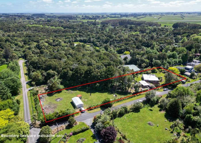  at 18 Mahuri Road, Otatara