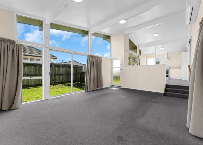  at 118 Bolton Street, Blockhouse Bay, Auckland City, Auckland