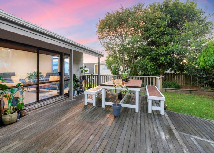 at 30 Sandgate Avenue, Botany Downs, Manukau City, Auckland
