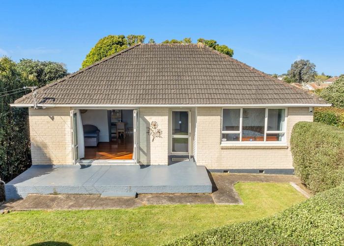  at 10 Belcher Street, Mount Roskill, Auckland City, Auckland