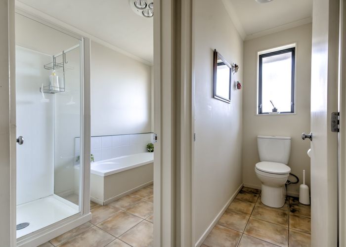  at 108 Ayrshire Drive, Grandview Heights, Hamilton