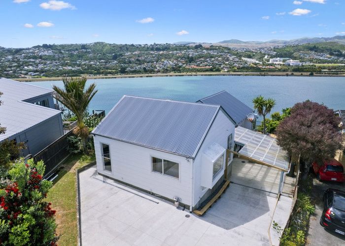  at 39 Clipper Street, Titahi Bay, Porirua, Wellington