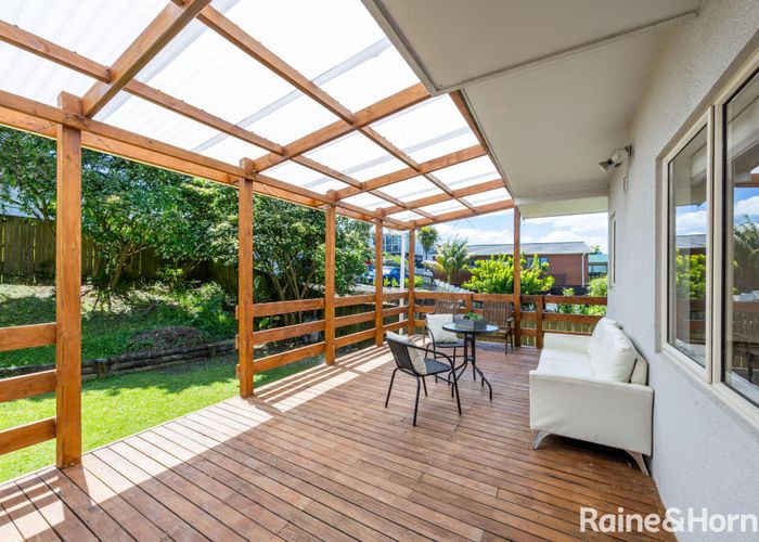  at 2 Kimber Hall Avenue, Blockhouse Bay, Auckland City, Auckland