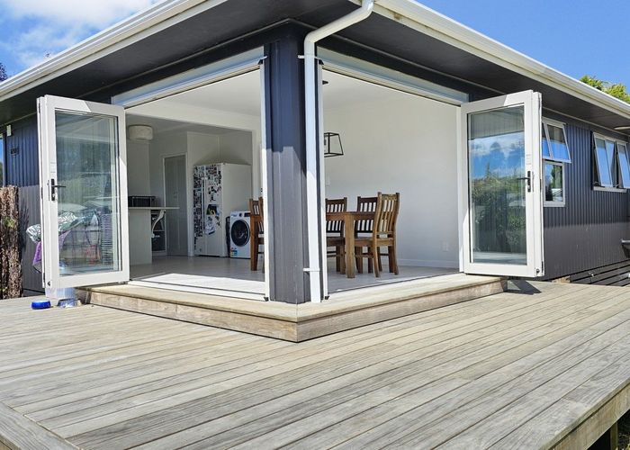 For sale 9 Charles Road, Hannahs Bay, Rotorua, Bay Of Plenty homes