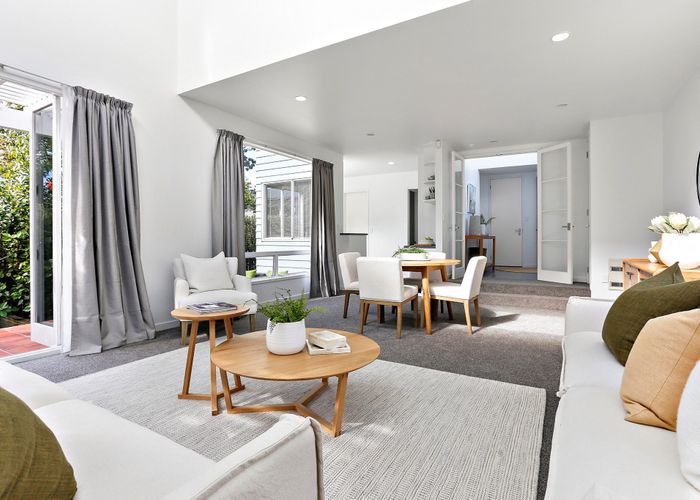  at 4A Kawau Road, Greenlane, Auckland