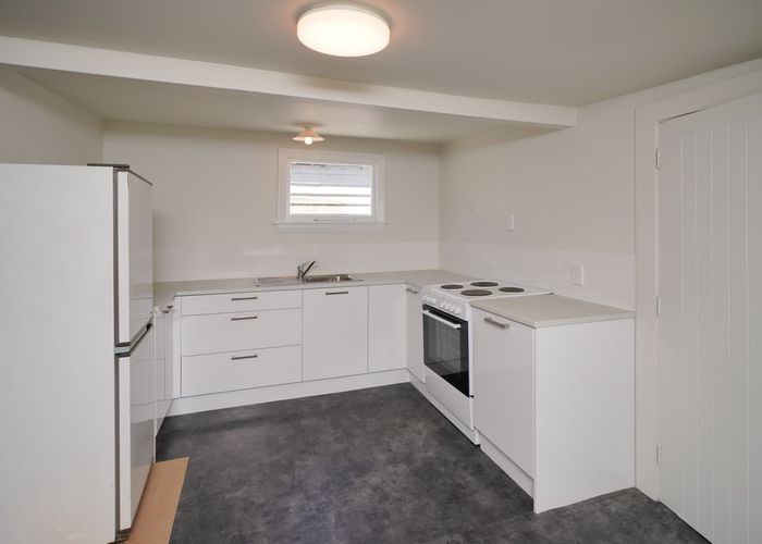  at 28 Ferry Road, Woodend Beach, Woodend