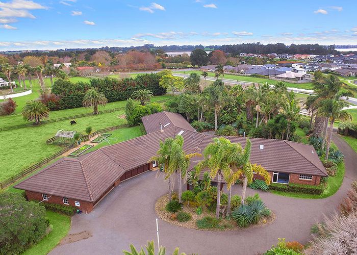  at 115 Pararekau Road, Papakura