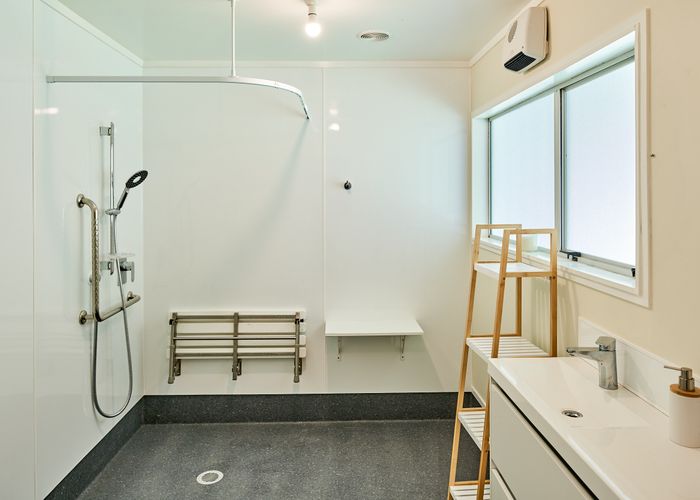  at 2/22 Shackleton Grove, Stokes Valley, Lower Hutt