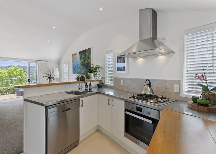  at 2/36 Pemberton Avenue, Bayview, Auckland
