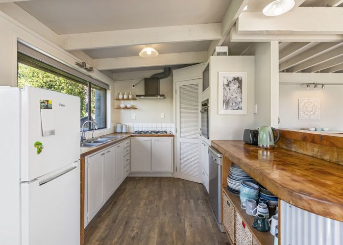  at 25 Elliston Crescent, Stanmore Bay, Rodney, Auckland