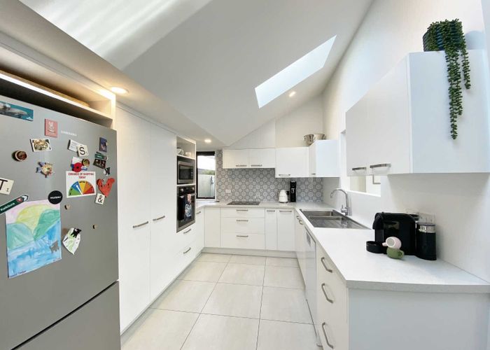  at 74 Glandovey Road, Fendalton, Christchurch