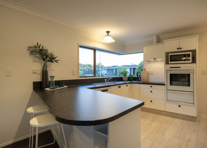  at 20 Caulfield Place, Awapuni, Palmerston North