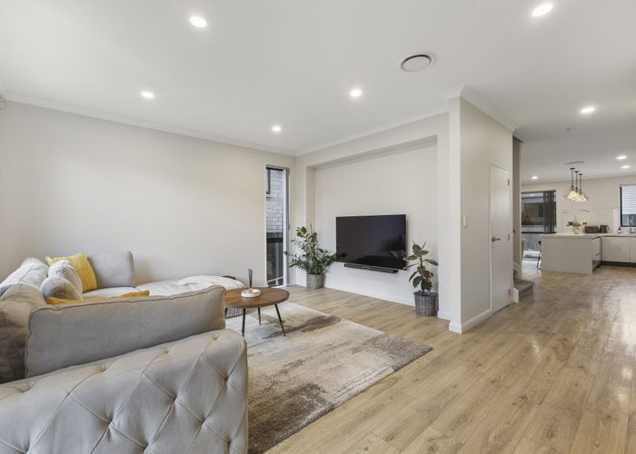  at 13  Kapara Street, Flat Bush, Manukau City, Auckland