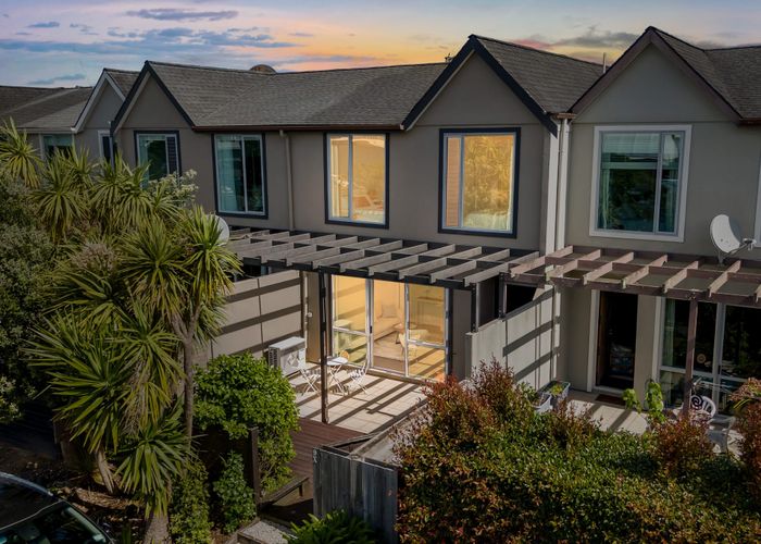  at 9X Clearwater Cove, West Harbour, Auckland