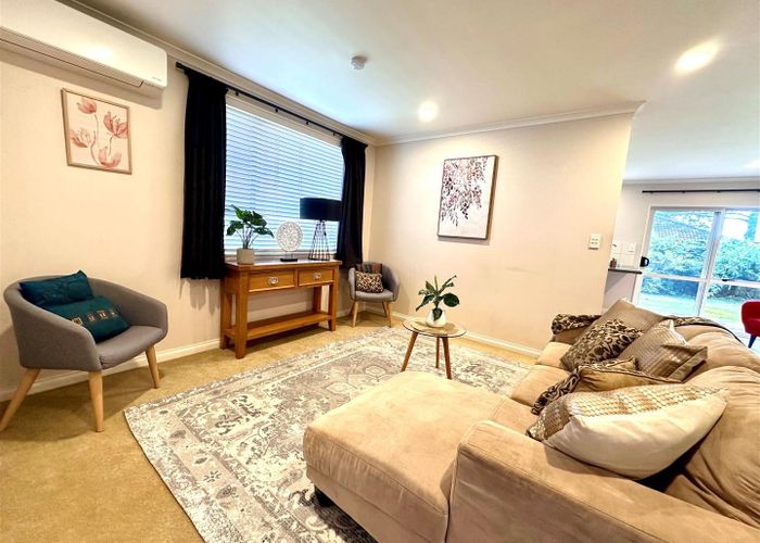  at 6 Richard Halse Drive, The Gardens, Manukau City, Auckland