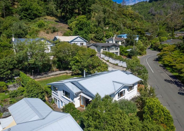  at 170 Cleveland Terrace, Maitai, Nelson