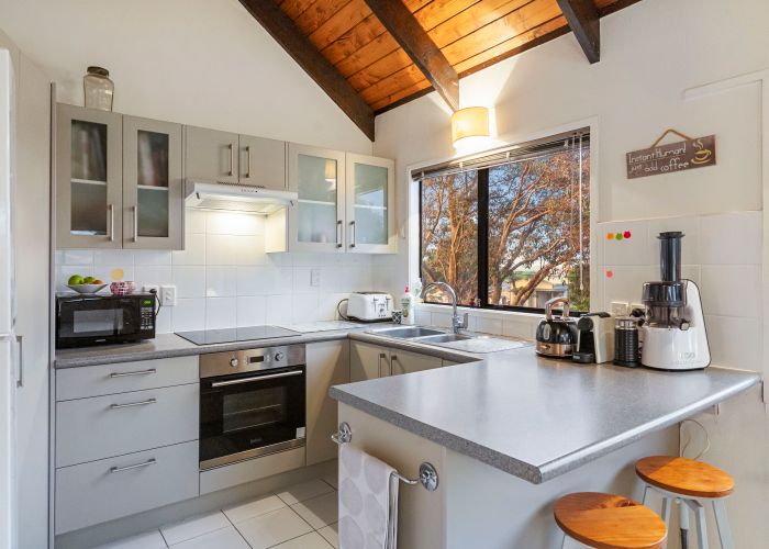  at 1/42 Shackleton Road, Mount Eden, Auckland