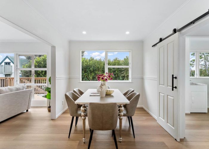  at 8 Aplin Place, Birkdale, North Shore City, Auckland