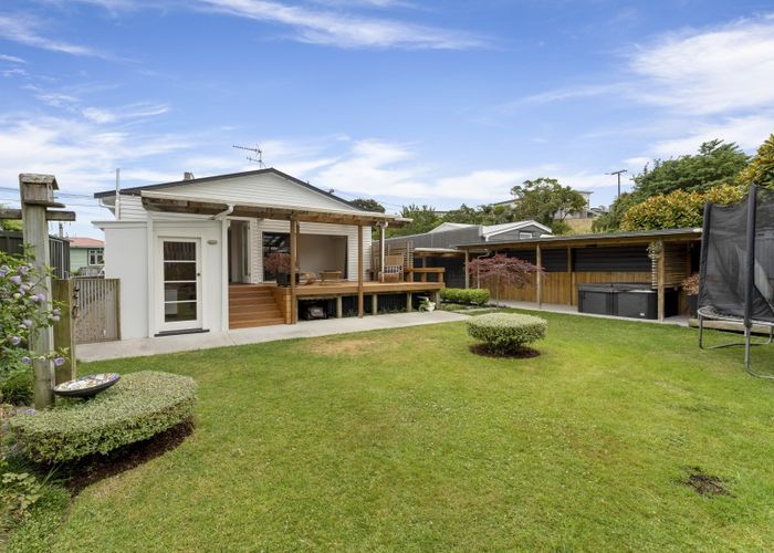 at 33 Weymouth Street, New Plymouth, New Plymouth