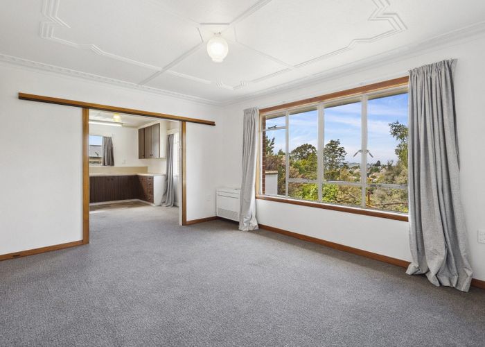  at 112 Centennial Avenue, Helensburgh, Dunedin