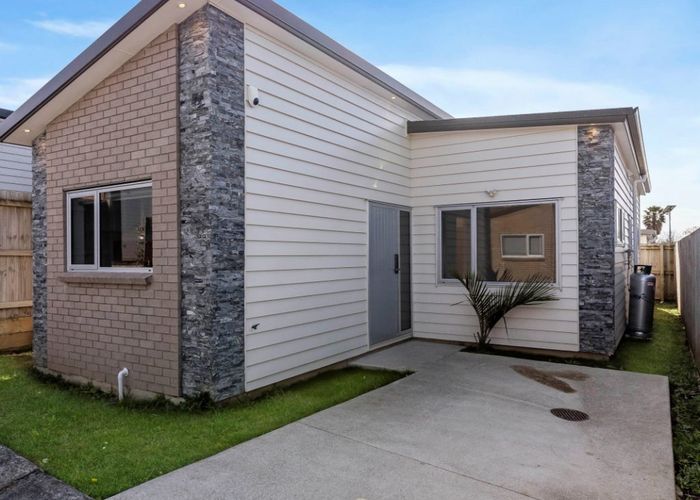  at 47B Senator Drive, Manurewa, Manukau City, Auckland