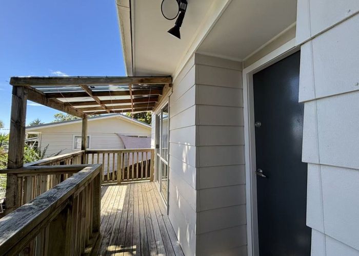  at 10 Glenfinn Place, Massey, Waitakere City, Auckland