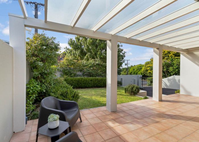  at 1/15 Sylvan Park Avenue, Milford, North Shore City, Auckland