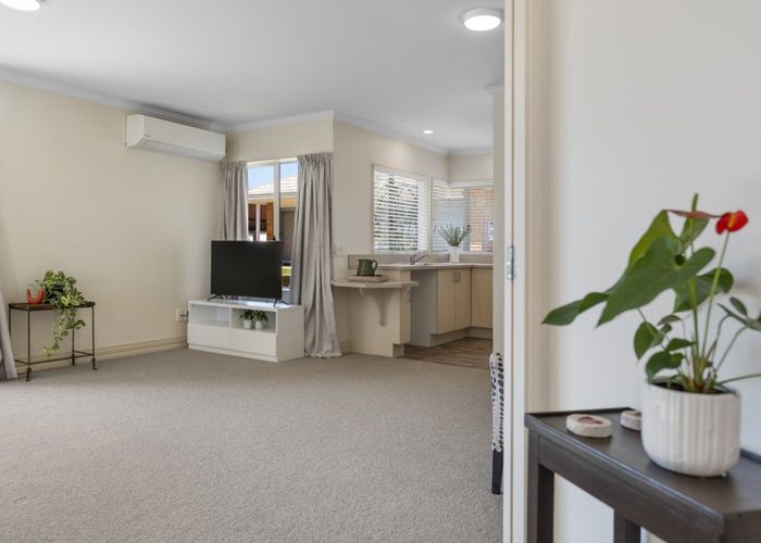  at 7/42 Pemberton Crescent, Greerton, Tauranga, Bay Of Plenty