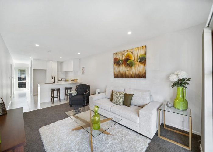 at 6/25-A Vine Street, Mangere East, Manukau City, Auckland