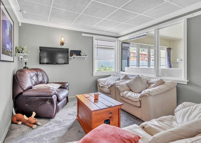  at 2/70 Sylvan Street, Hillmorton, Christchurch