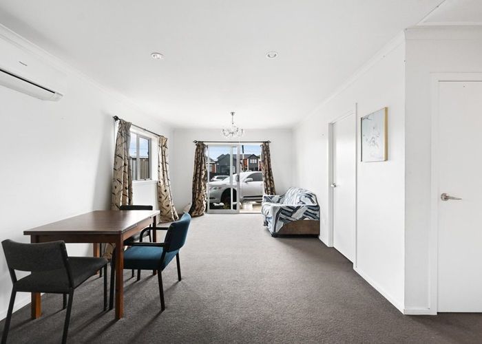  at 62 Prisk Street, Melville, Hamilton