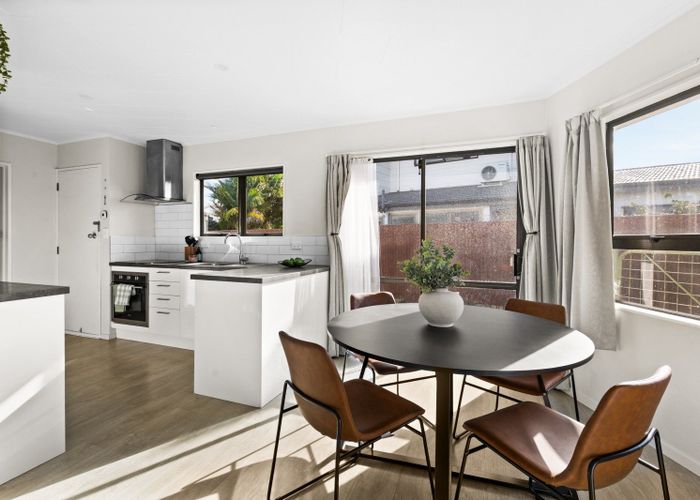 at 27 Elliott Street, Taradale, Napier, Hawke's Bay
