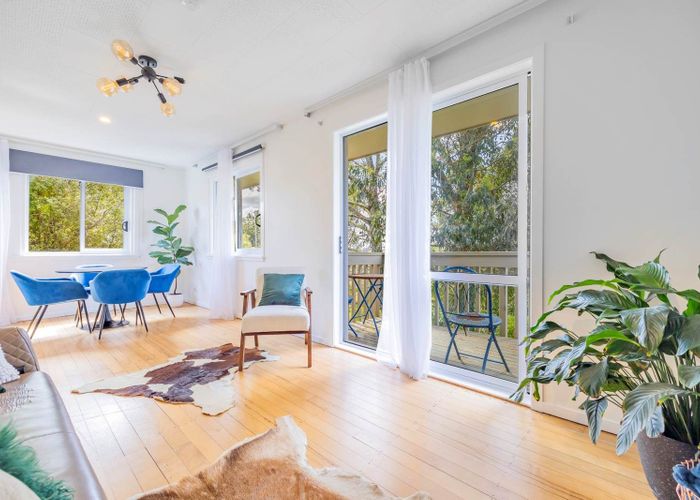  at 12/37 Waipa Street, Birkenhead, North Shore City, Auckland