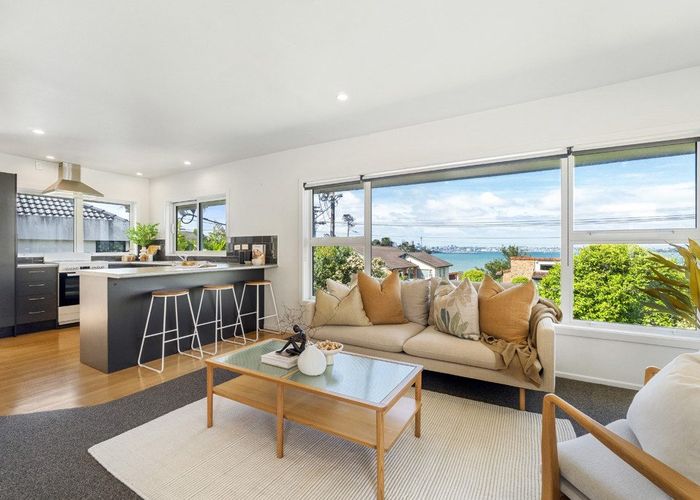  at 1/27 Walter Street, Hauraki, North Shore City, Auckland