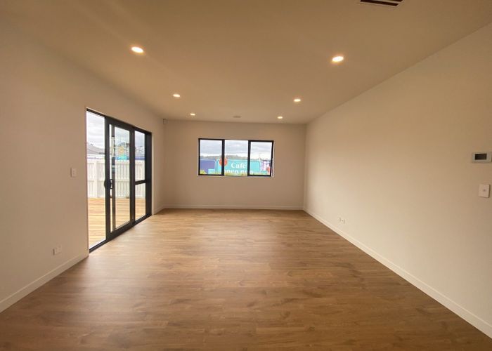  at 1 Pukeko Road, Hobsonville, Waitakere City, Auckland