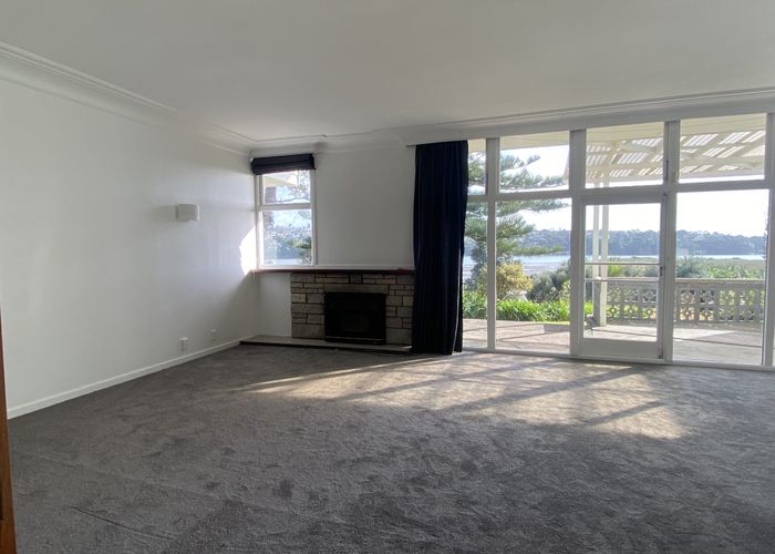  at 829 Te Atatu Rd, Te Atatu Peninsula, Waitakere City, Auckland