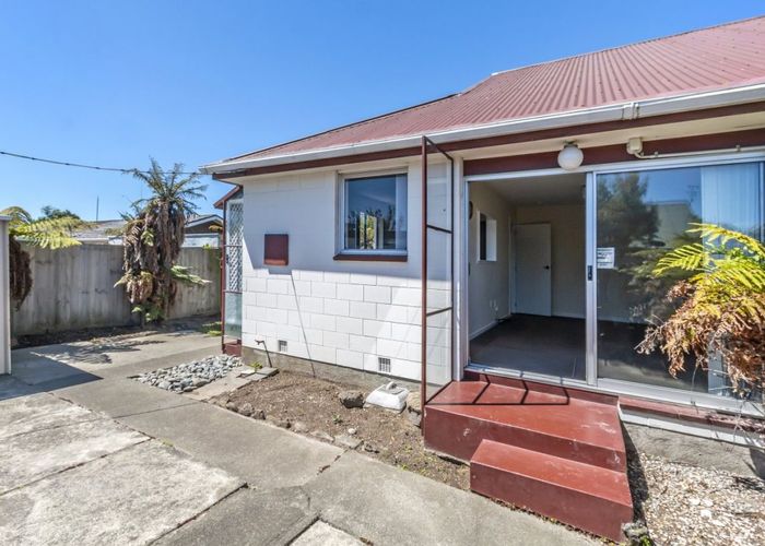  at 4/84 Osborne Street, Waltham, Christchurch
