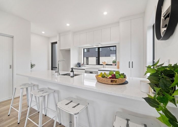  at 94C Swanson Road, Henderson, Auckland