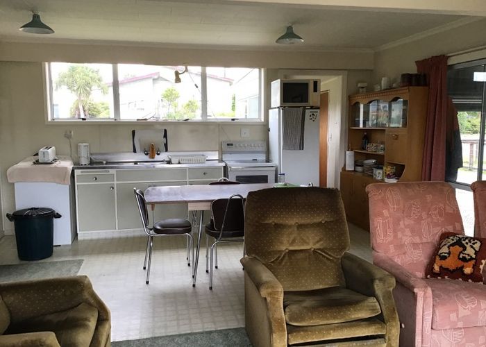  at 21 Johnston Crescent, Haast