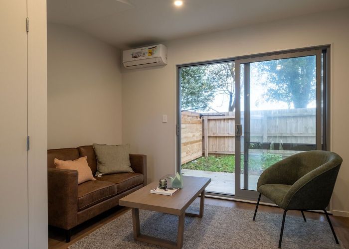  at 28 Earlsworth Road, Mangere East, Manukau City, Auckland