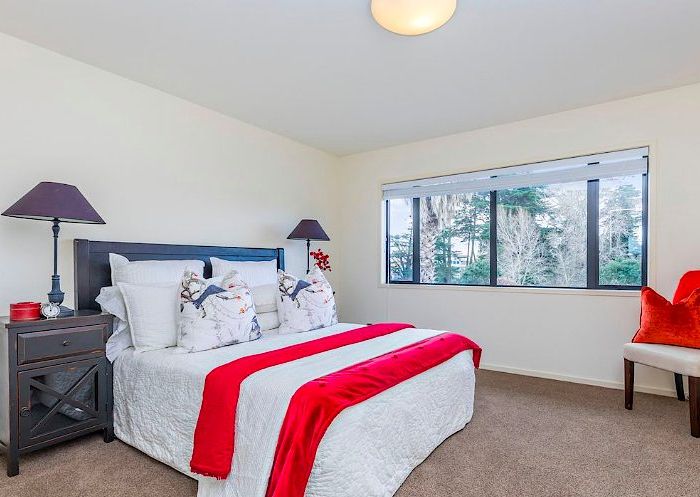  at 2 Armoy Drive, Dannemora, Manukau City, Auckland