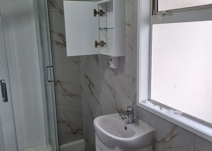  at 4/37 Ireland Road, Mount Wellington, Auckland City, Auckland