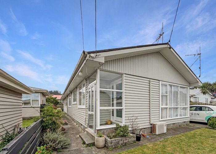  at 5 Whanganui Street, Miramar, Wellington, Wellington