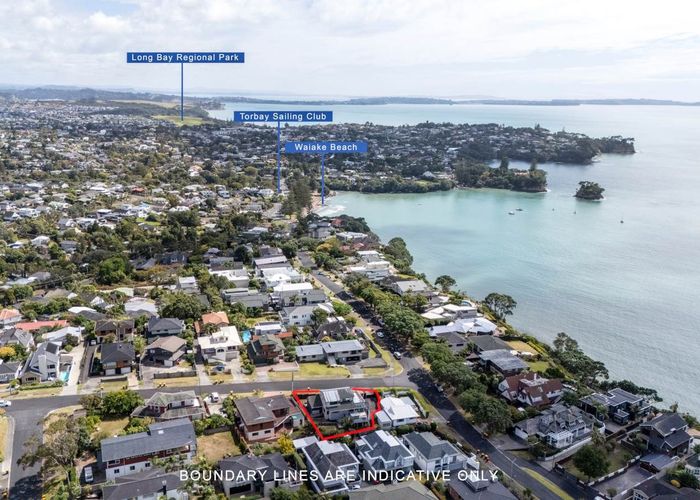  at 1/33 SHARON RD, Waiake, Auckland