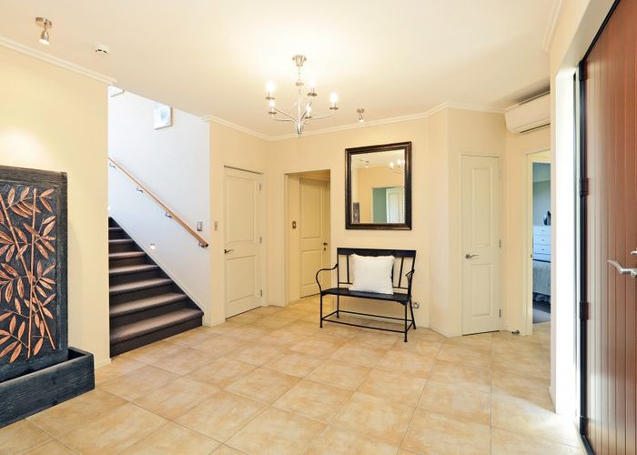  at 102 Kent Terrace, Taradale, Napier