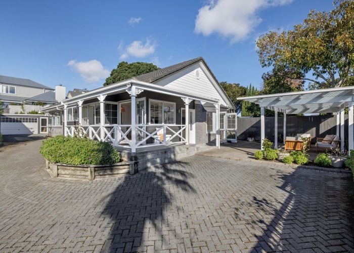  at 384B Devonport Road, Tauranga South, Tauranga