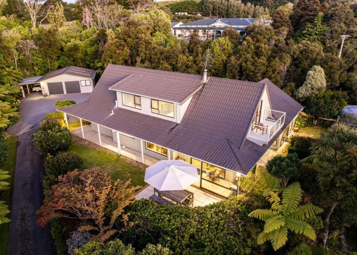  at 33 Paremata Haywards Road, Pauatahanui, Porirua, Wellington