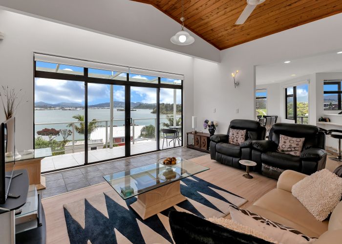  at 286 Beach Road, Onerahi, Whangarei